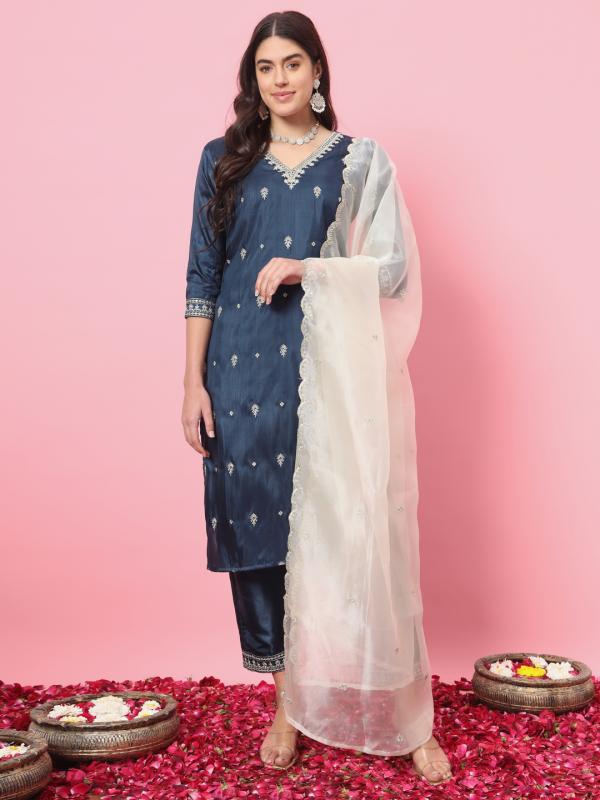 VP 9530 T Silk Blend Kurta and Trouser Set with Organza Dupatta